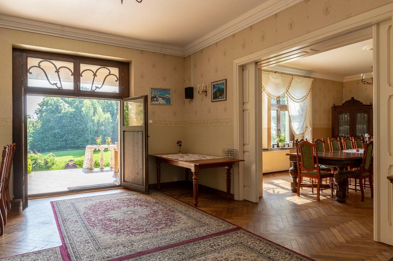 Palac Pozorty Aparthotel Badki