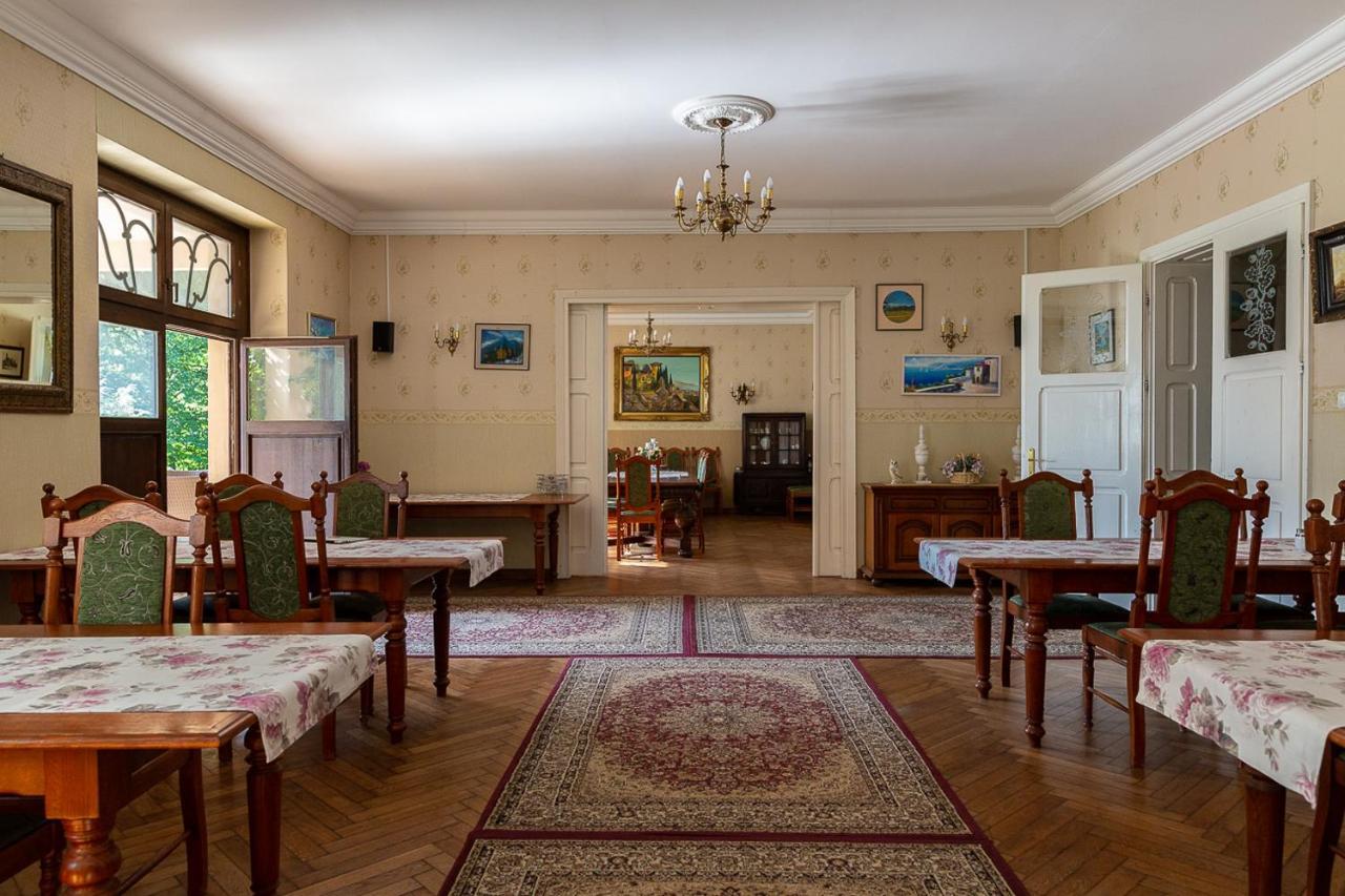 Aparthotel Palac Pozorty Badki