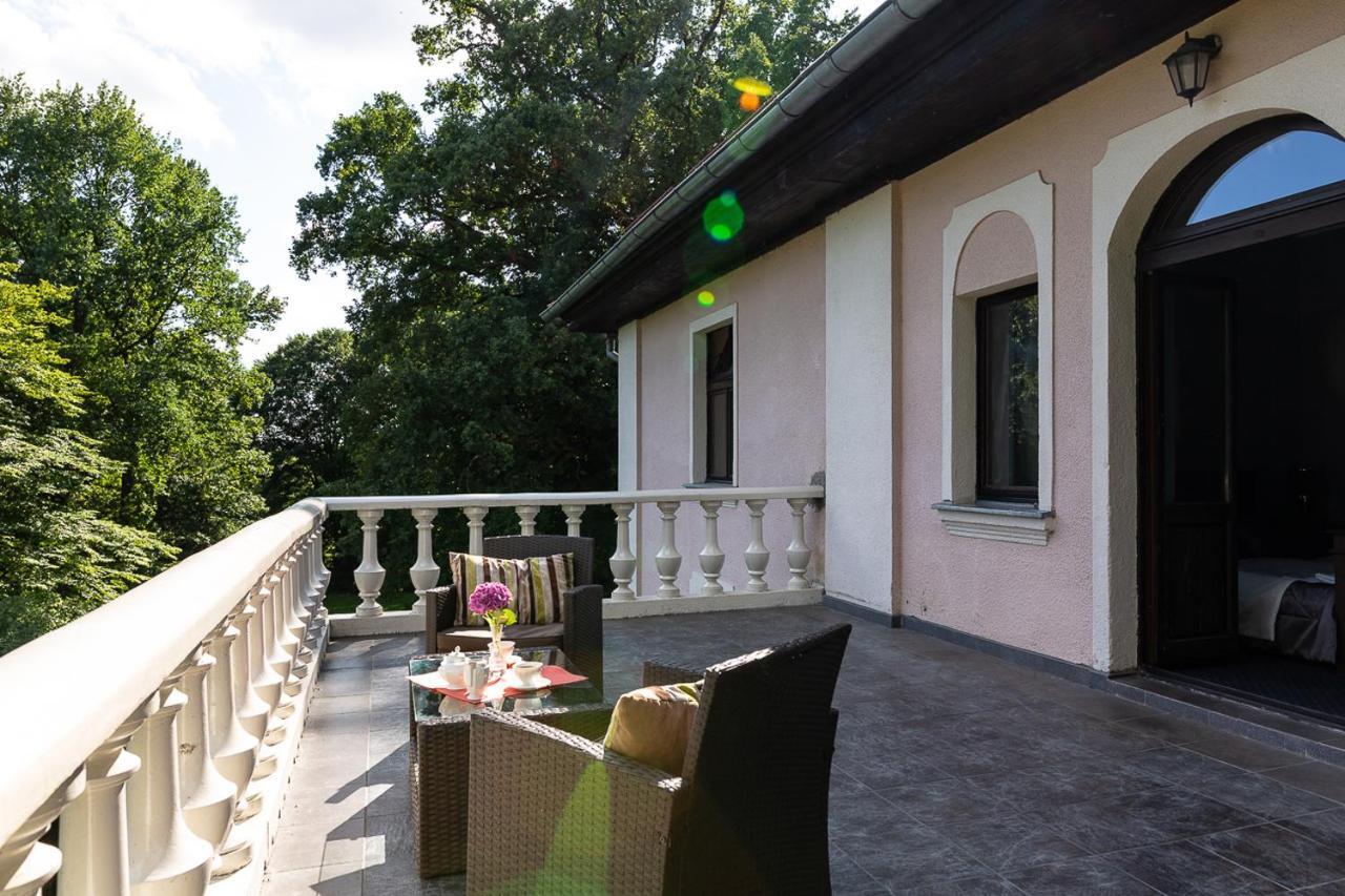 Palac Pozorty Aparthotel Badki